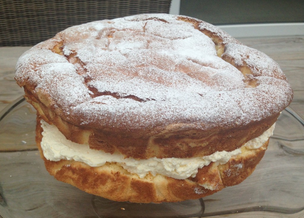 Lemon Feather Cake