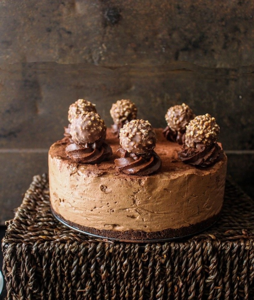 Ferrero Rocher Mousse Cake